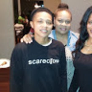 Meet your Posher, Crystal